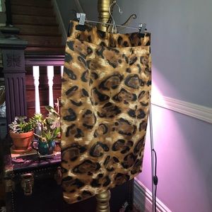 DStudio Cheetah Print Pencil Skirt